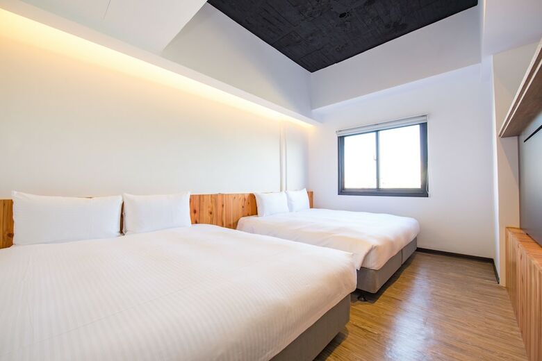 Traveller-inn Tiehua Hotel