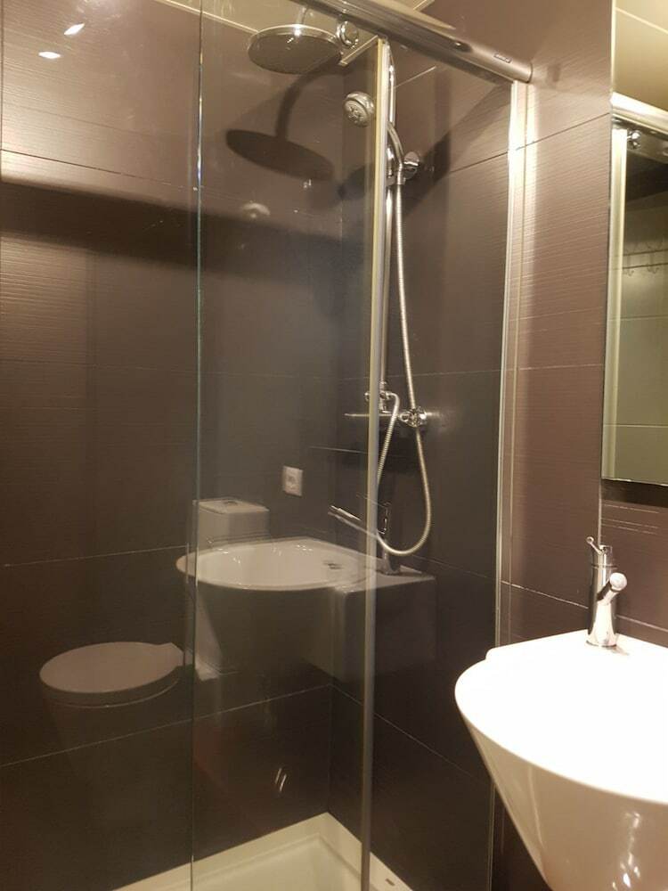 Apartamentos 18 Torres