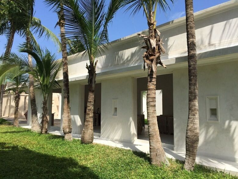 The Villa Luxury Suites Hotel