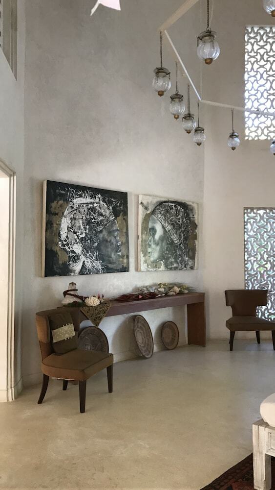 The Villa Luxury Suites Hotel