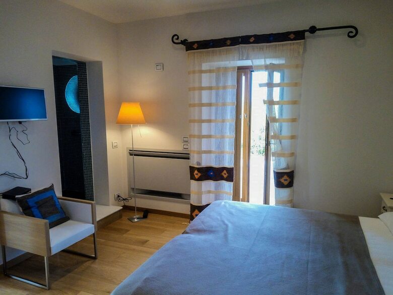 Hotel Alimunera