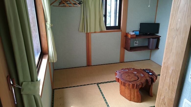 Hotel Minshuku Umikawa
