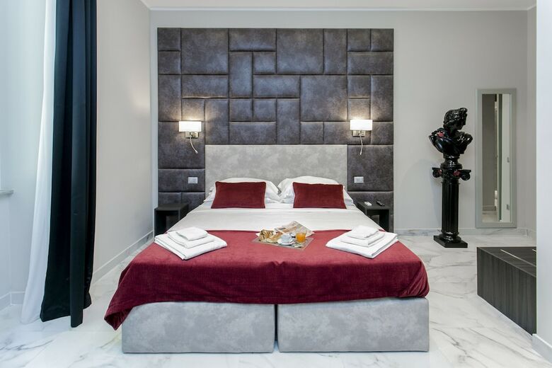 Hotel Cesare Ai Cavalieri Suites