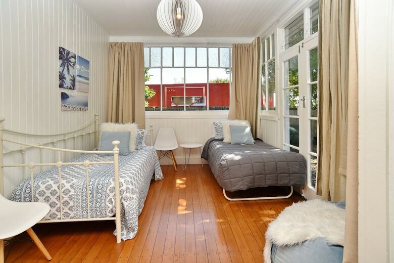 Racecourse Villa