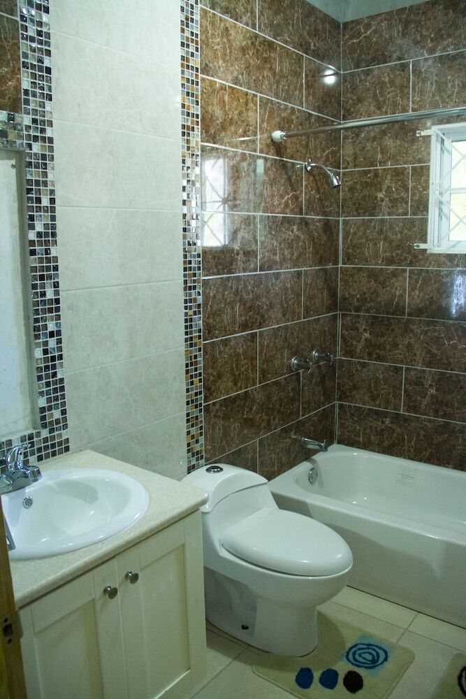 Hotel Greenoasis Guest House
