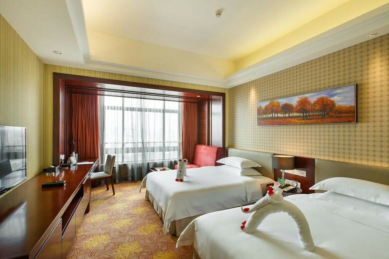Leeden Jingxi Hotel