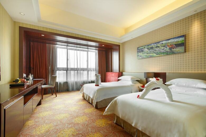 Leeden Jingxi Hotel