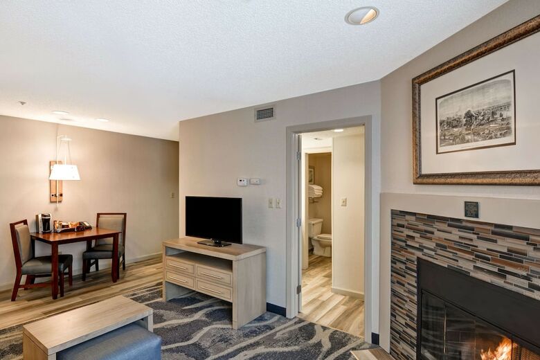 Hotel Homewood Suites By Hilton Hartford/windsor Locks