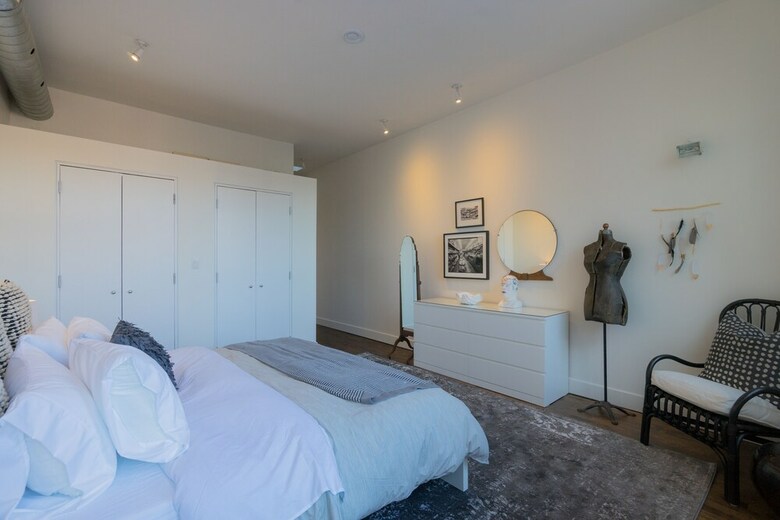Applewood Suites - The Ossington Loft