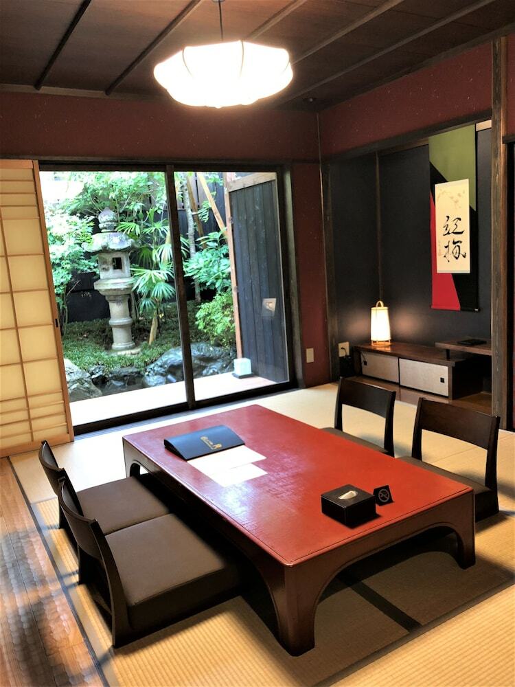 Hotel Oku Kamishichiken