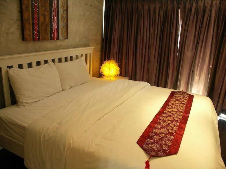 Hotel Suan Muang Porn