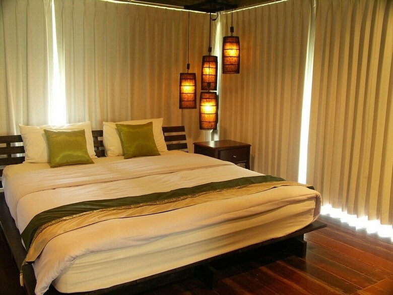 Hotel Suan Muang Porn