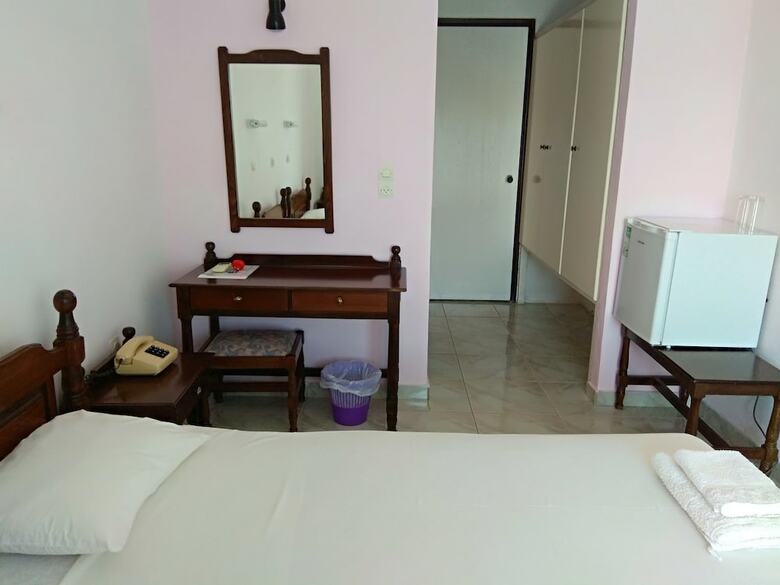 Hotel Athina