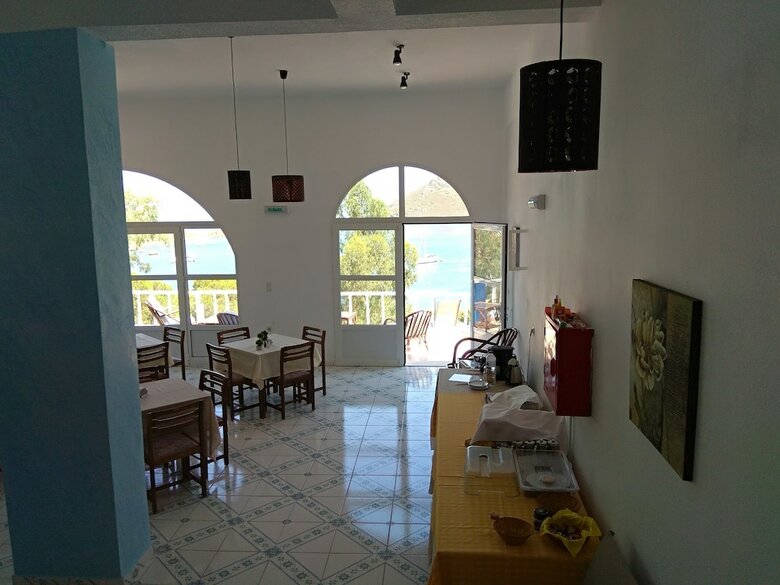 Hotel Athina