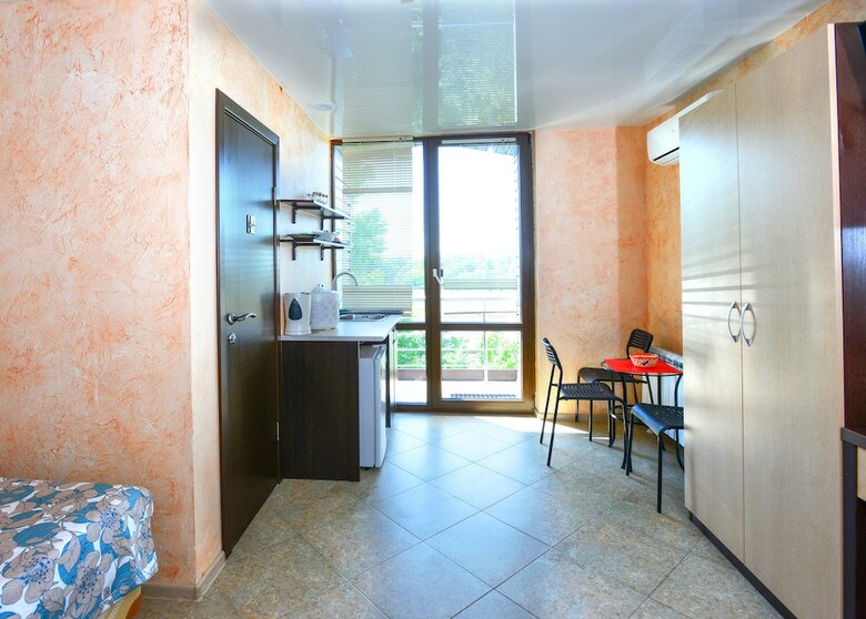 Irena Hotel