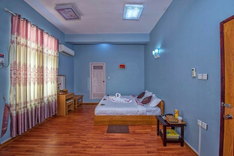 Royal Tulip Hotel