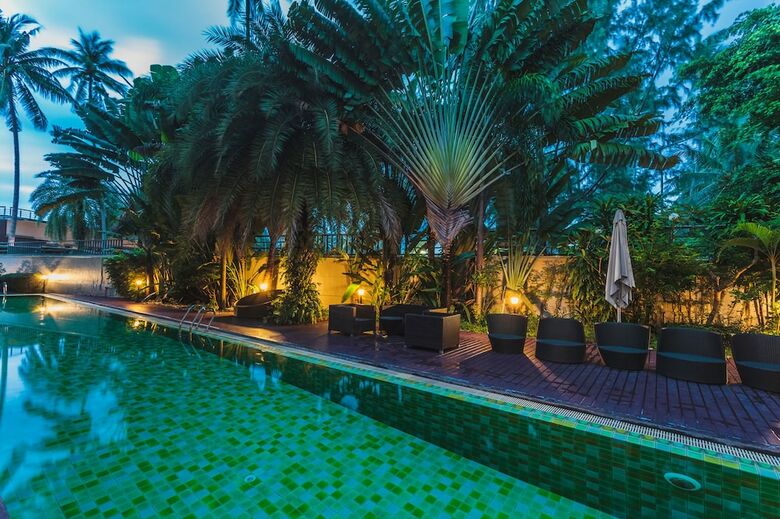 Condo In Bangtao In Kris Condo - Unit402