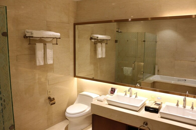 St.potala Hotel