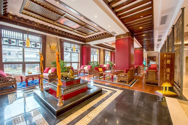 St.potala Hotel