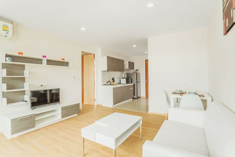 Condo In Kata In Ozonec- Unit D618