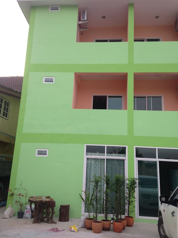 Apartamentos J&e