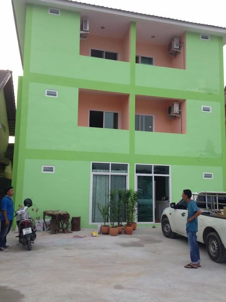 Apartamentos J&e