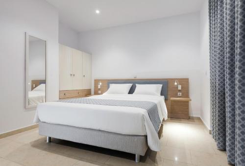 H Hotel Zephyros