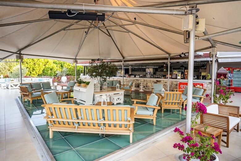 Hotel Mark Warner Phokaia Beach Resort
