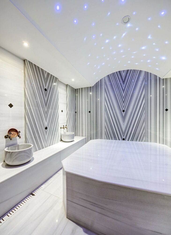 Residencia Elysium Art Suites Bomonti