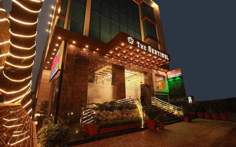 Hotel The Sentinel