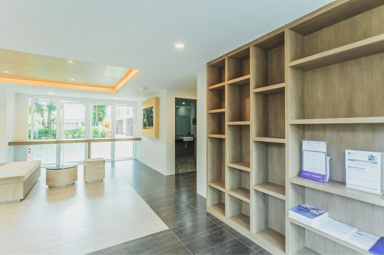 Condo In Kata In Ozone - A519