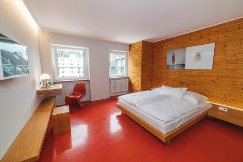 18arts Hotel
