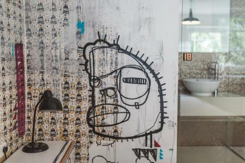 18arts Hotel