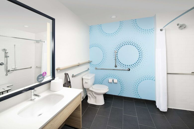 Hotel Tru By Hilton Tallahassee Central