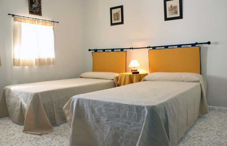 Ermita House 102404 By Mo Rentals