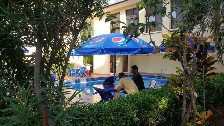 Hostal Hunch Backpackers Hostel