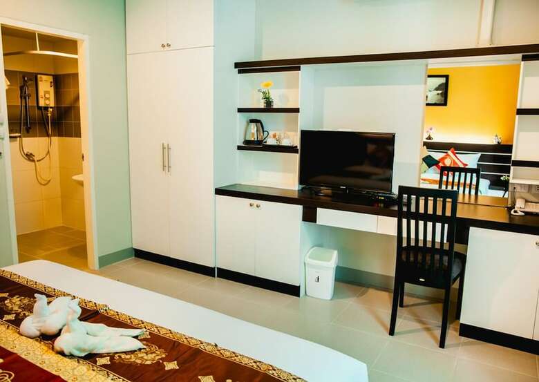 Hotel Chalong Boutique Inn