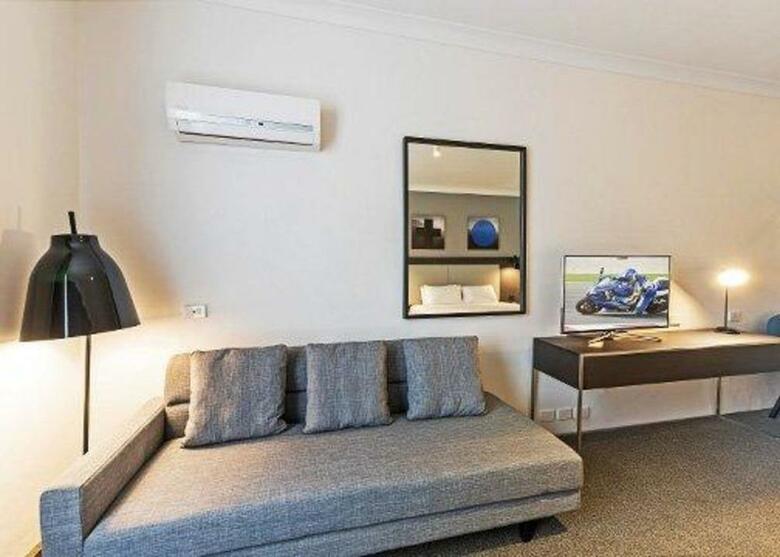 Cks Sydney Airport Hotel