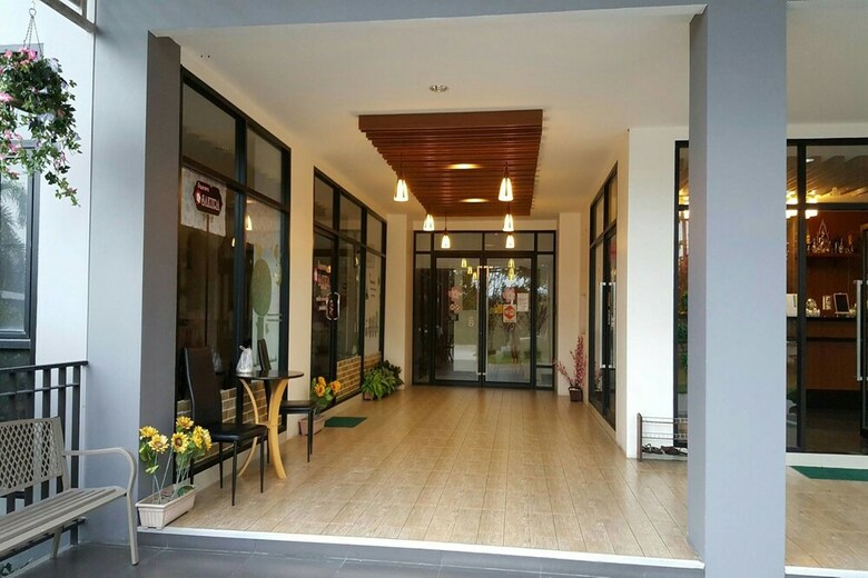 Sakura Boutique Hotel And Residence