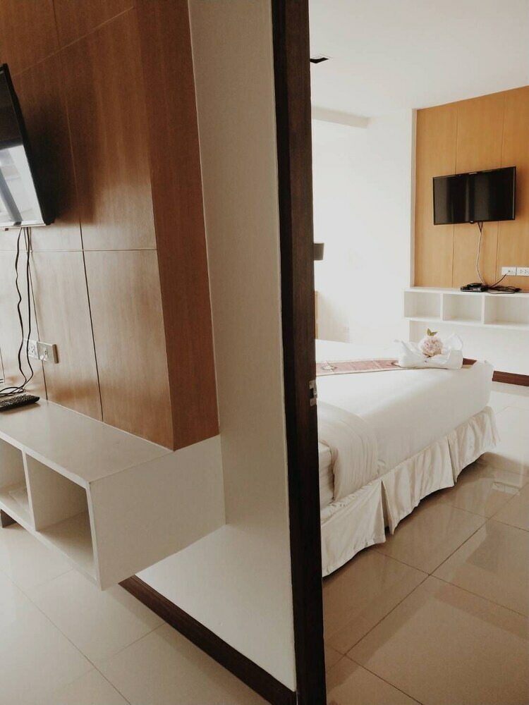 Sakura Boutique Hotel And Residence