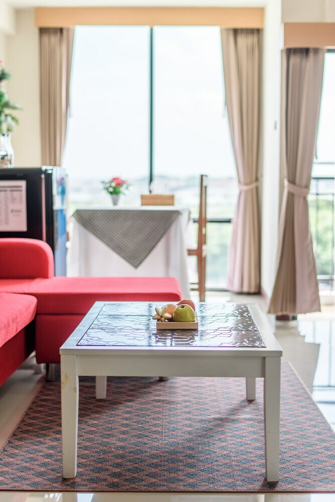 Sakura Boutique Hotel And Residence