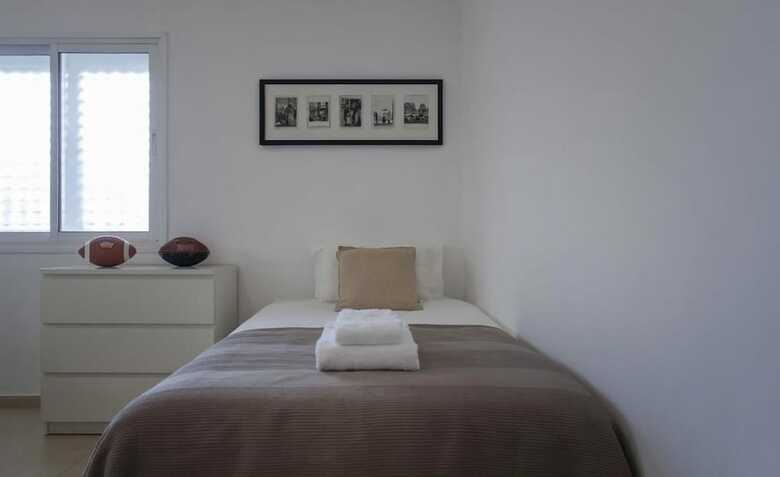 Apartamento Holyguest - Adam Hacohen