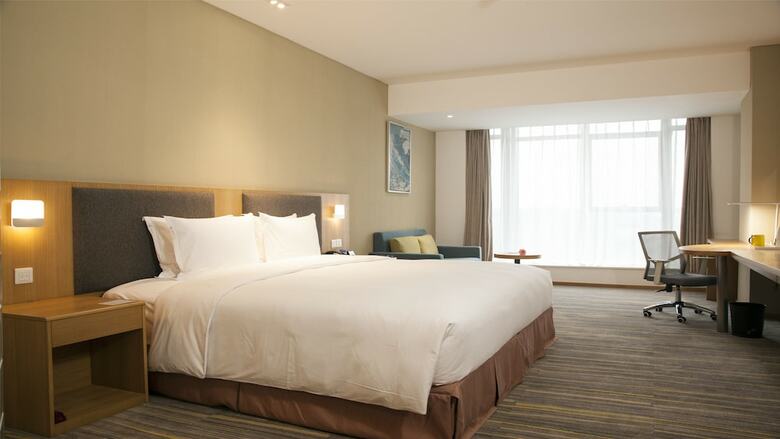 Hotel Holiday Inn Express Chengdu Airport Zone