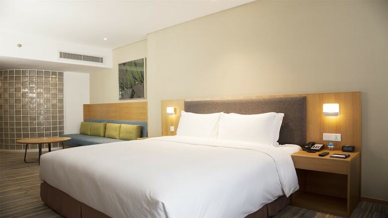 Hotel Holiday Inn Express Chengdu Airport Zone