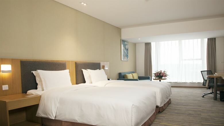 Hotel Holiday Inn Express Chengdu Airport Zone