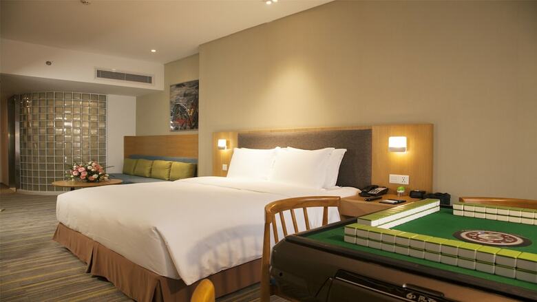 Hotel Holiday Inn Express Chengdu Airport Zone