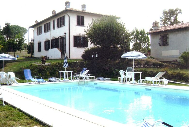 Apartamento Tognazzi Casa Vacanze - Petriccio