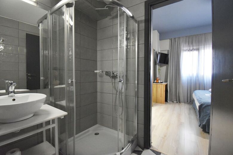 Hotel Be My Guest Athens