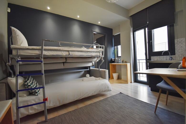 Hotel Be My Guest Athens
