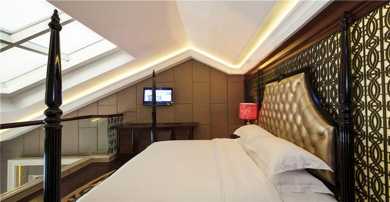 Hotel Eden Clubhouse